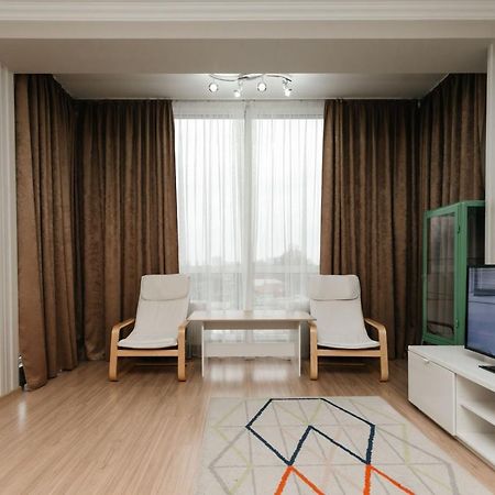 City Center Lev Tolstoi Residence Кишинев Екстериор снимка