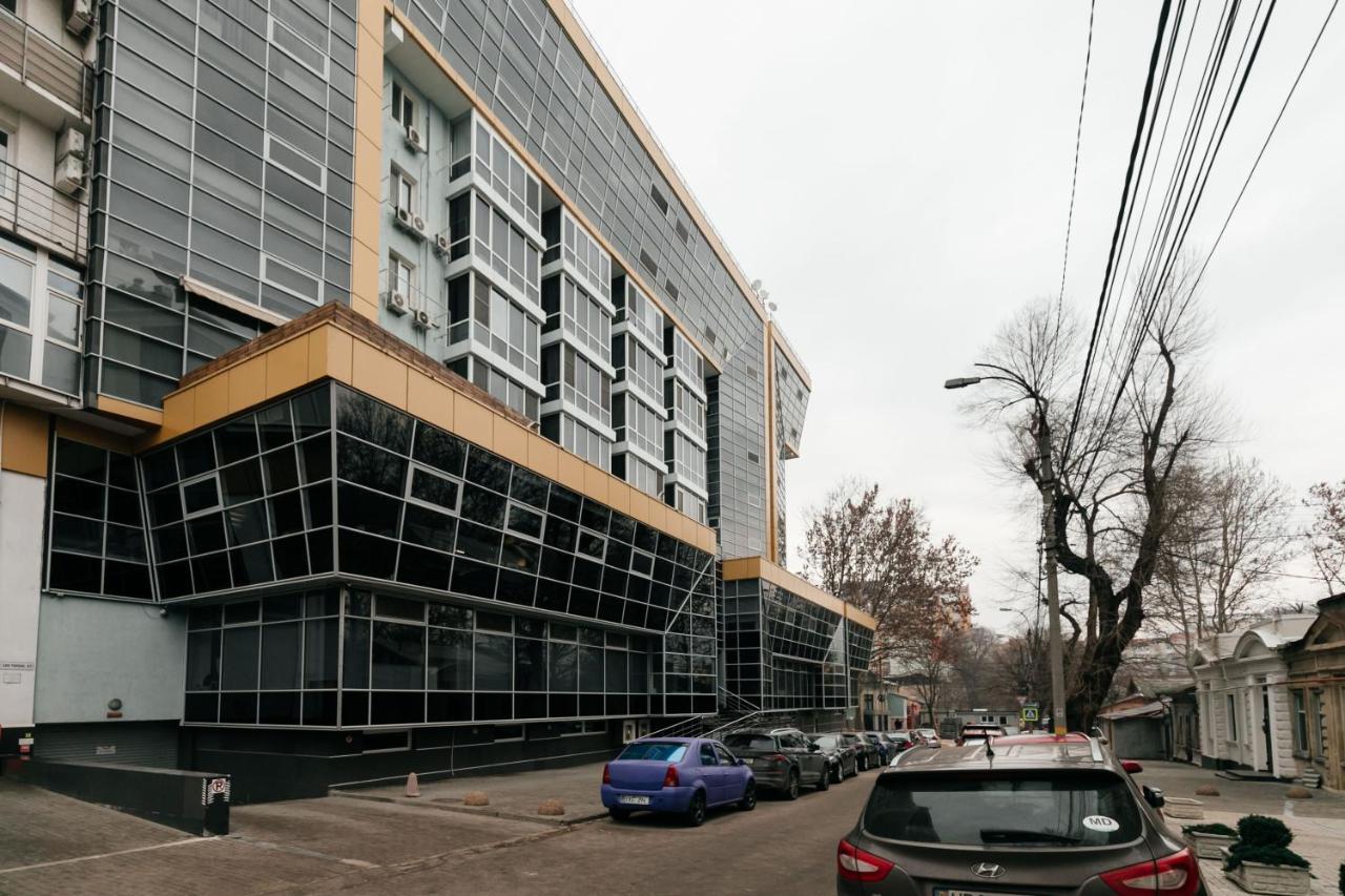 City Center Lev Tolstoi Residence Кишинев Екстериор снимка